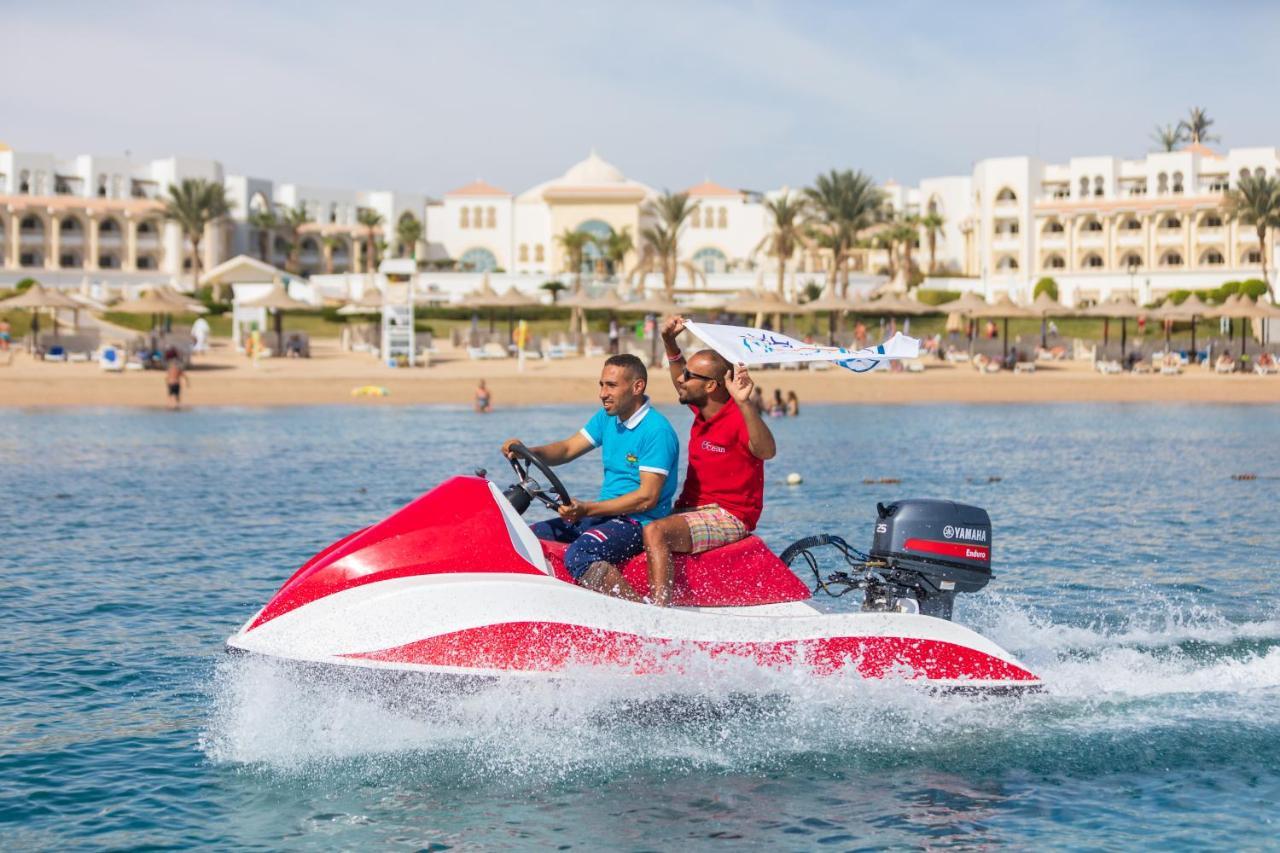 Old Palace Resort Sahl Hasheesh フルガダ エクステリア 写真 Jet Ski in Hurghada